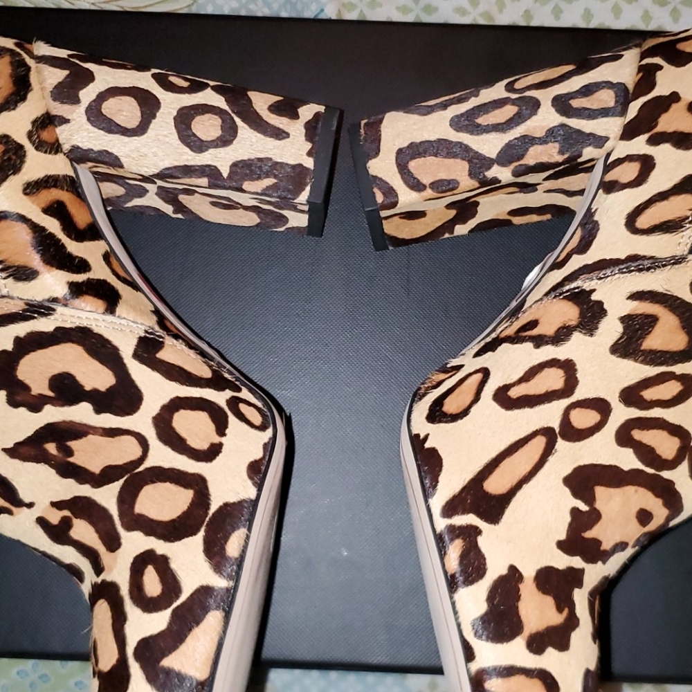 Ankle Boots - Picture 2 of 4